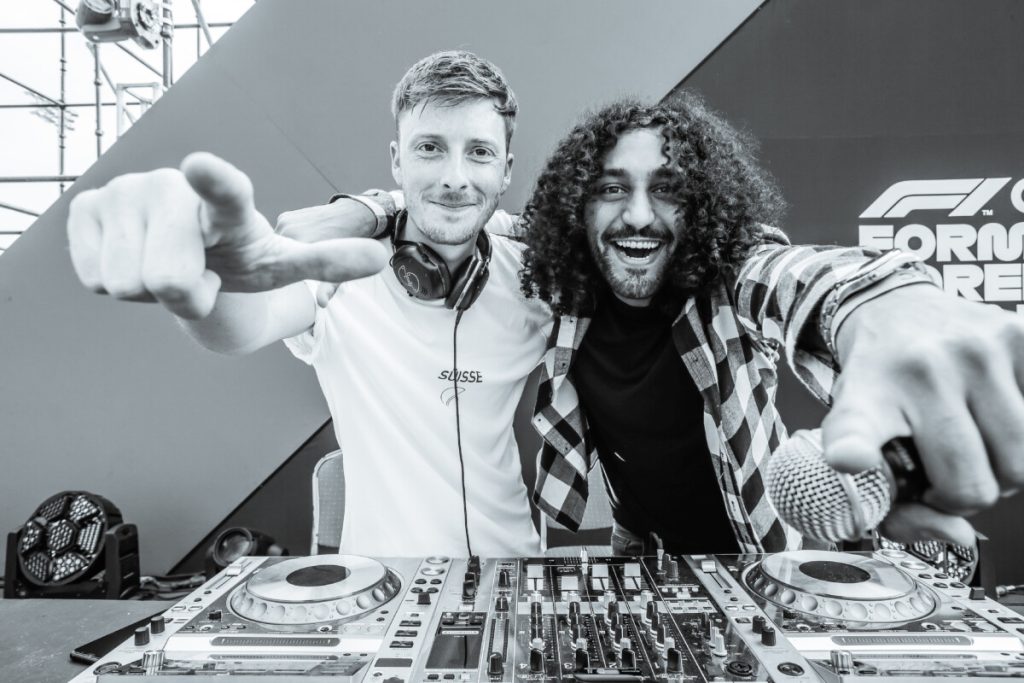 Best Music Singers in Doha