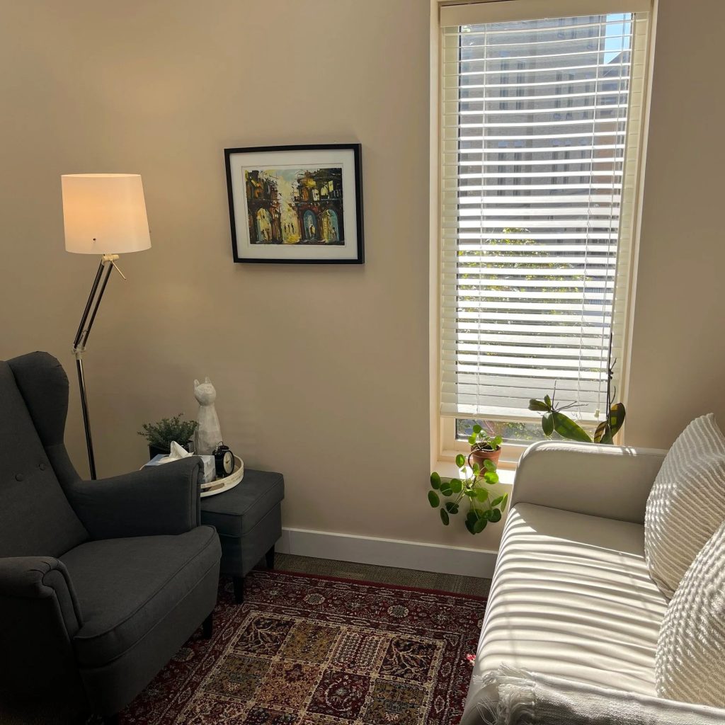 Stress Therapy Sessions Online — Flexible, Private, Easy