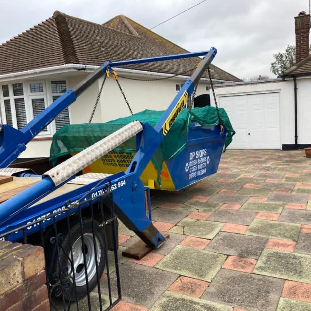 Reliable skip hire in Romford – fast, clear pricing