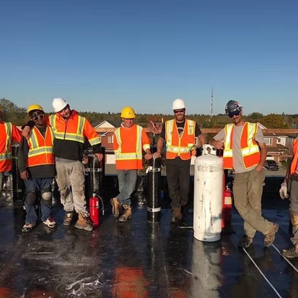 Trusted Metal Roof Repair Contractors: Fast Leaks Fixes & Solid Warranties