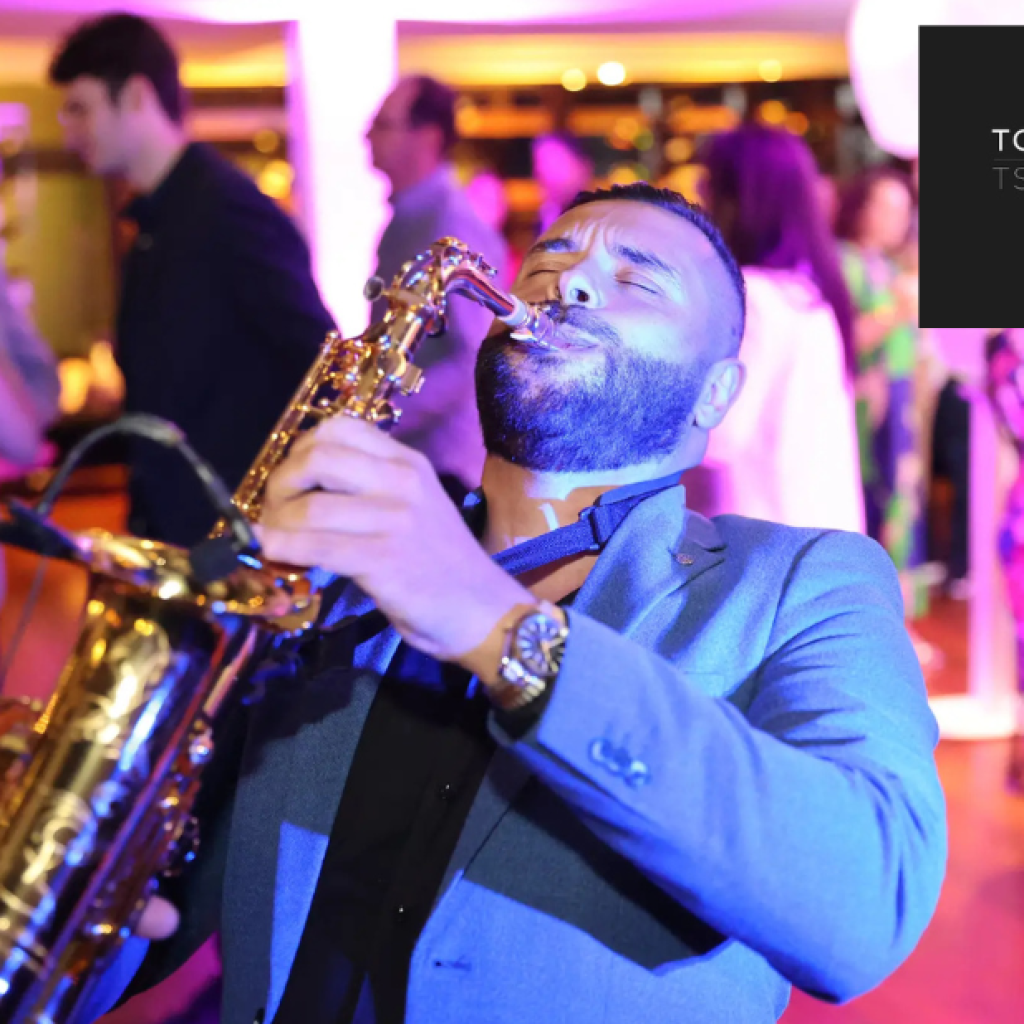 Unforgettable Moments: Hire a Sydney Wedding Saxophonist