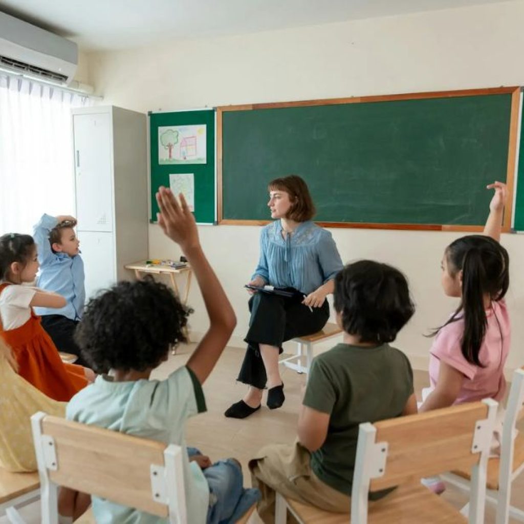 Earn Flexible Teaching Roles in LA: Substitute Opportunities Earn Flexible Teaching Roles in LA: Substitute Opportunities