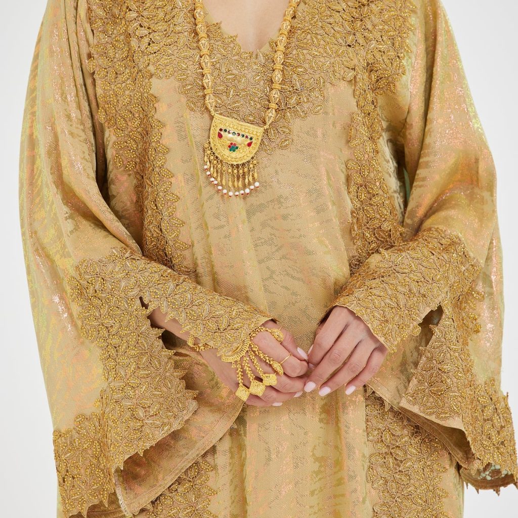 Shop Exquisite Kaftans Online in the UAE