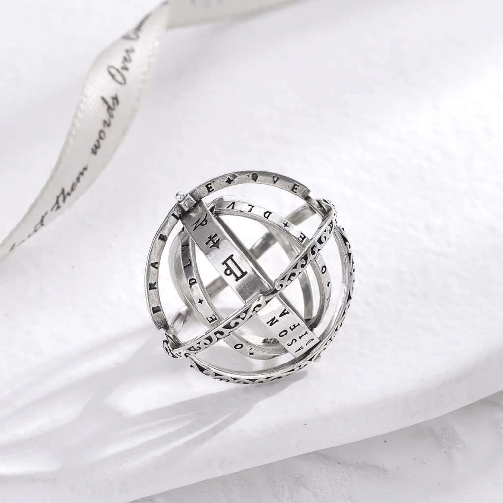 Timeless Silver Necklaces for Every Moment