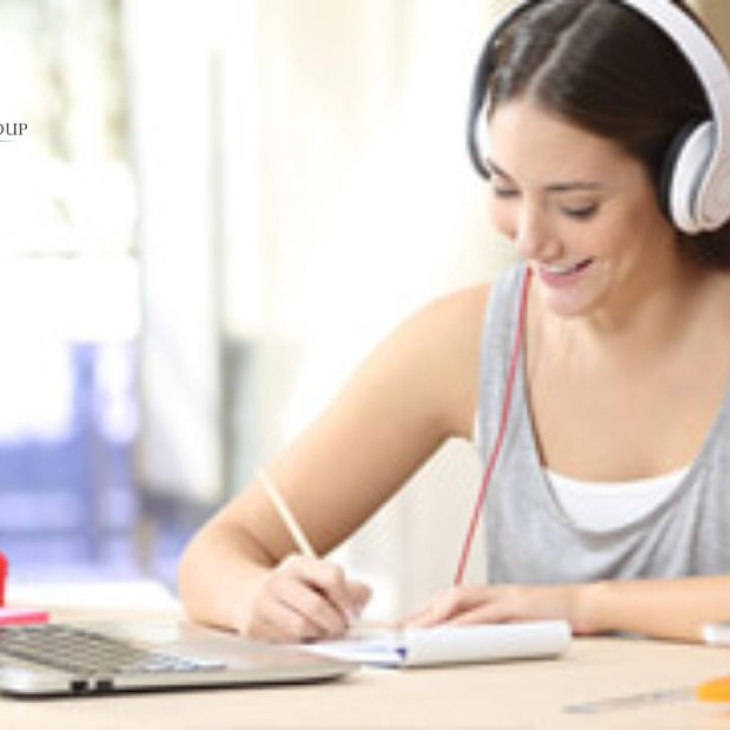 Top Flexible B.Ed Colleges for Distance Learning in the UK