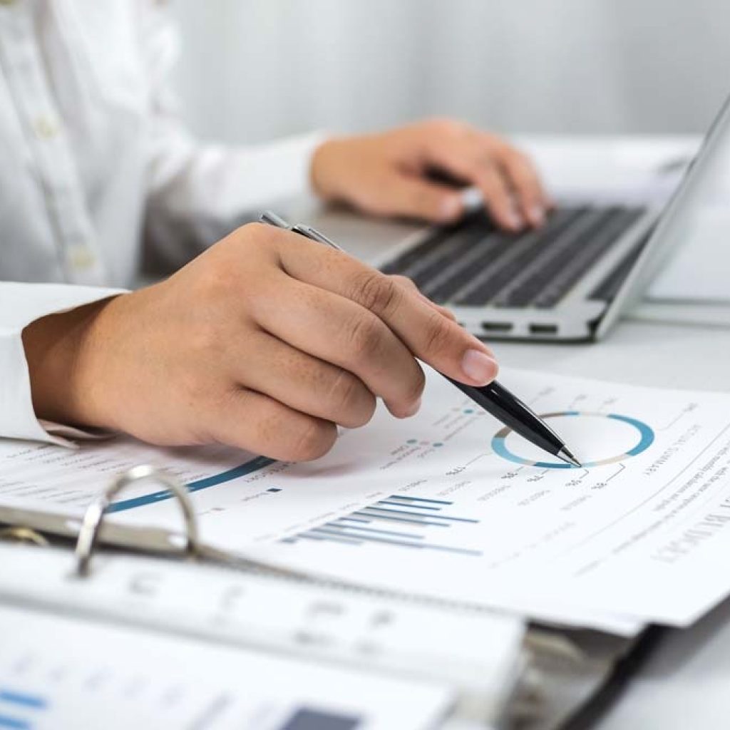 Smart, reliable vehicle tracking solutions for Ireland Smart, reliable vehicle tracking solutions for Ireland