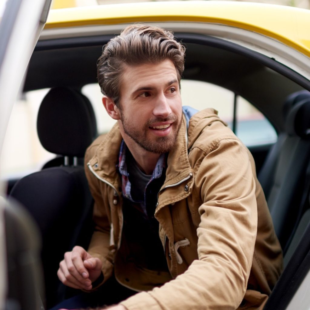 Fast And Safe Burlington VT Airport Taxi To Montreal For Your Convenience