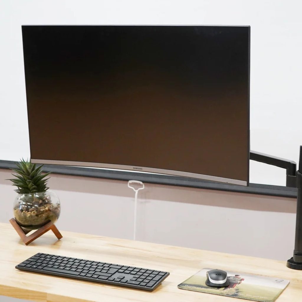 Upgrade your display with adaptable mounting solutions for monitors
