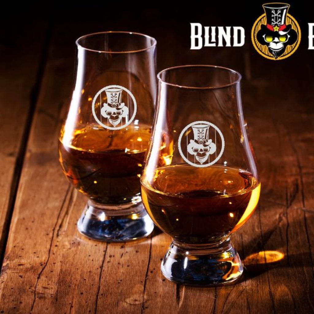 Unique Gift Ideas for Spirits Aficionados in the USA Unique Gift Ideas for Spirits Aficionados in the USA