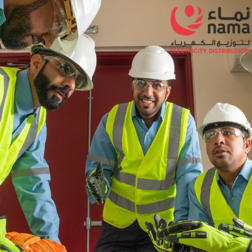 خدمات توزيع الكهرباء: حلول موثوقة وآمنة للطاقة المستمرة