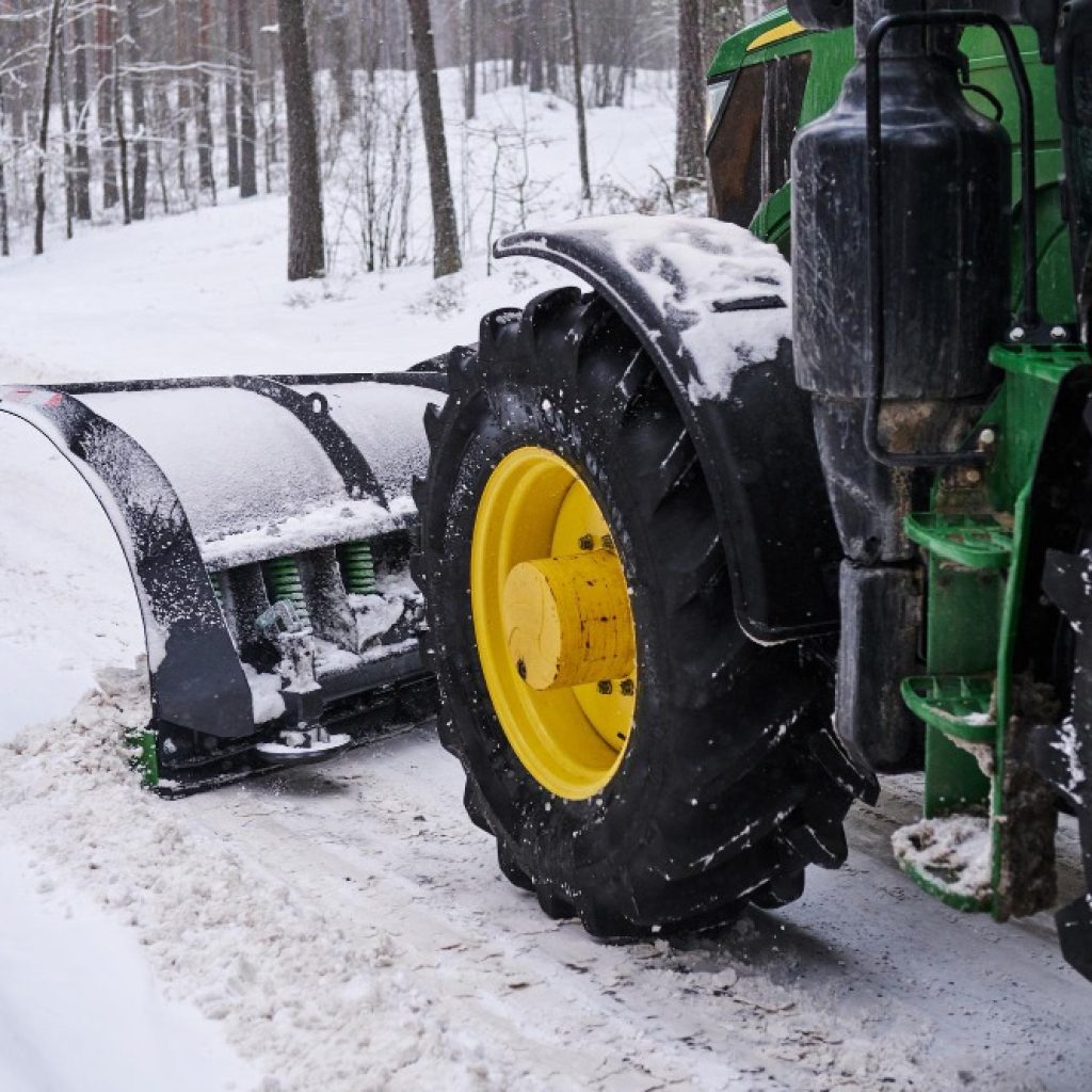 Transform Your Lawn with Local Regina Care Experts Transform Your Lawn with Local Regina Care Experts