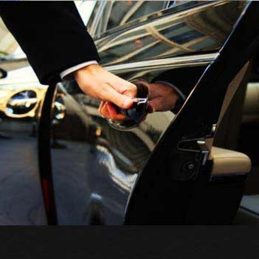 Premium MPV Transport in Gloucester for Any Occasion