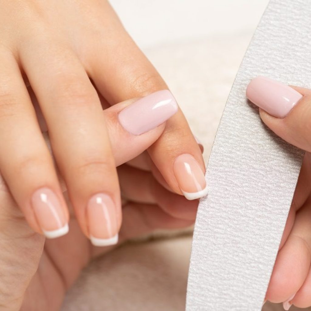 Kickstart Your Beauty Career in the Windy City