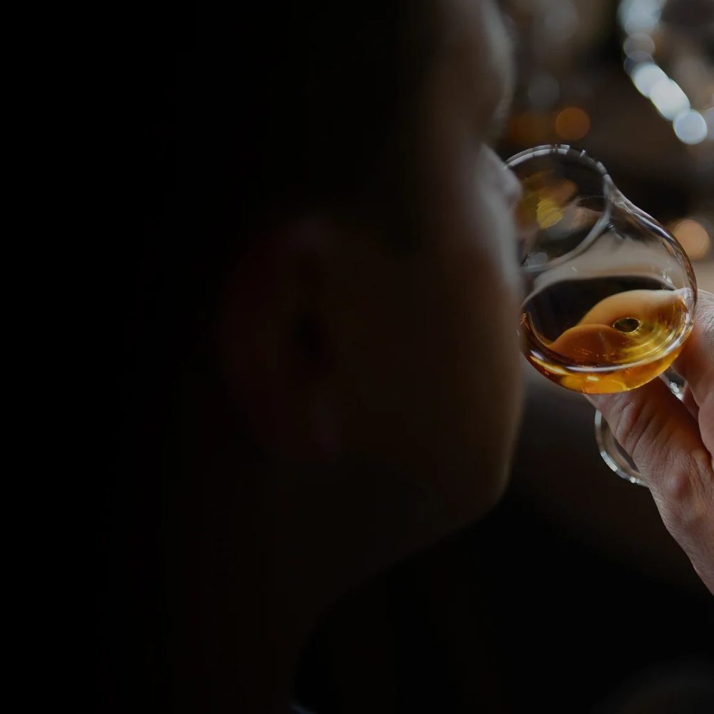A Thoughtful Whiskey Tasting Gift for Daring Guys