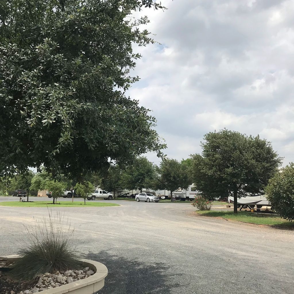 Discover a welcoming Pearsall retreat for all ages