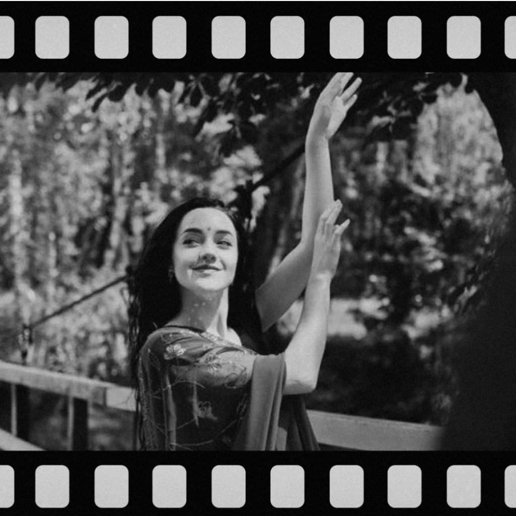 Balanced Skin, Clear Shine: A Gentle Cleanser for Combination Skin in India