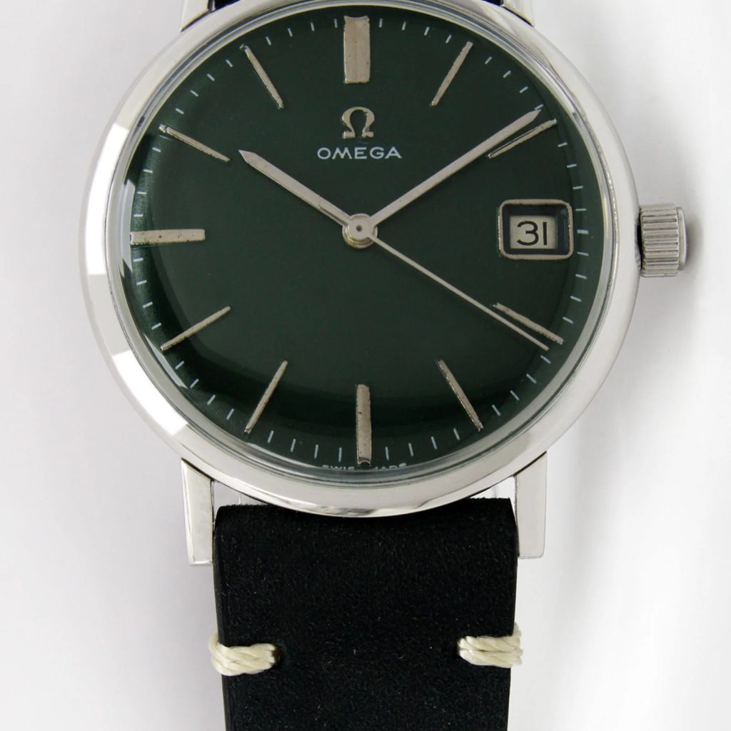 Vintage Omega Seamaster: Quartz Precision with Classic Original Dial