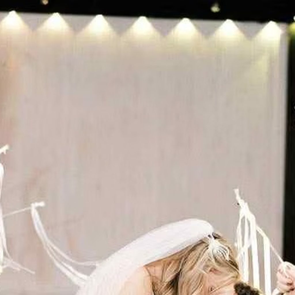 Romantic West Virginia Weddings at Iconic Gorge Venues Romantic West Virginia Weddings at Iconic Gorge Venues